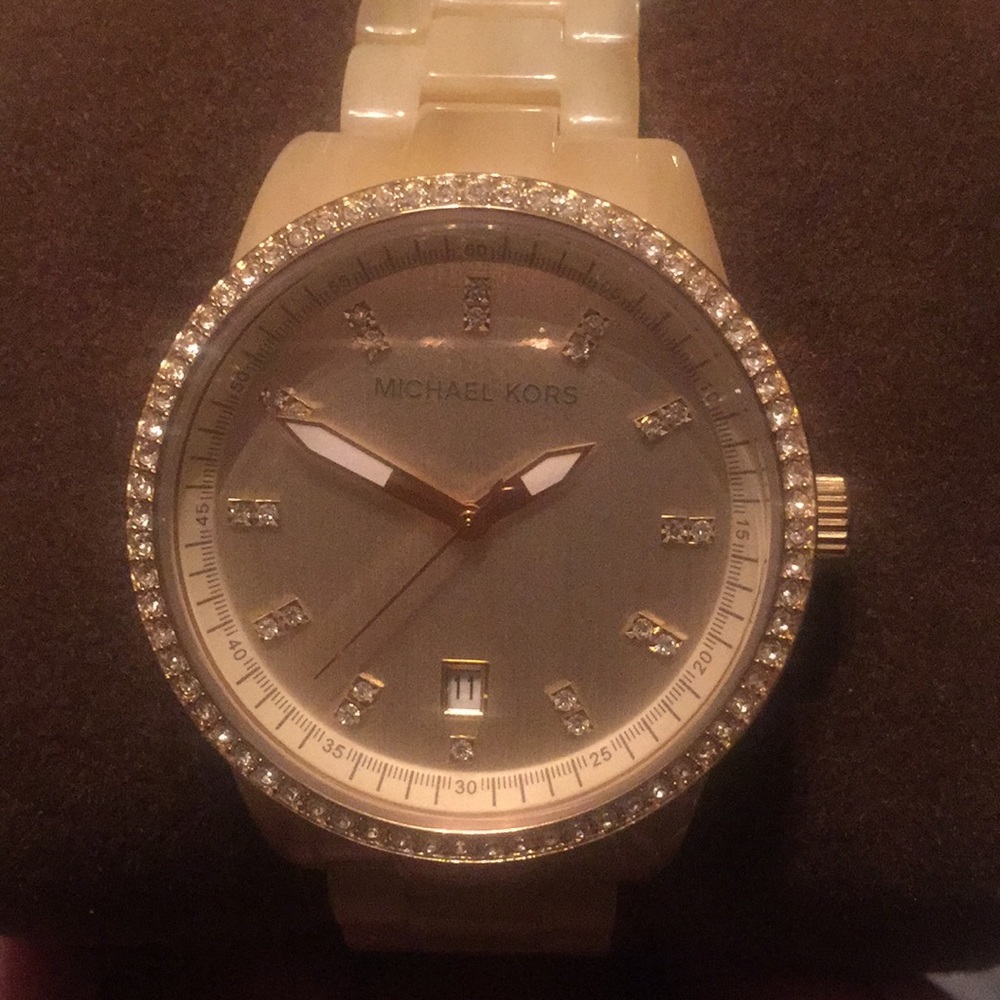 MK Watch